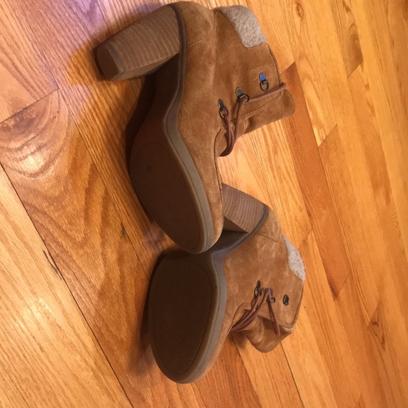 Heels - Picture 9 of 11